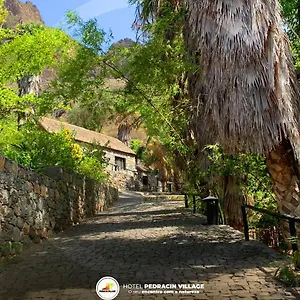Hotel Pedracin Village Ribeira Grande