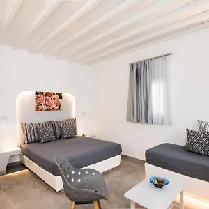 Aparthotel Mina ***